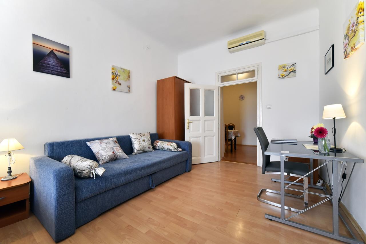Apartment Tesla Zagreb Exterior photo
