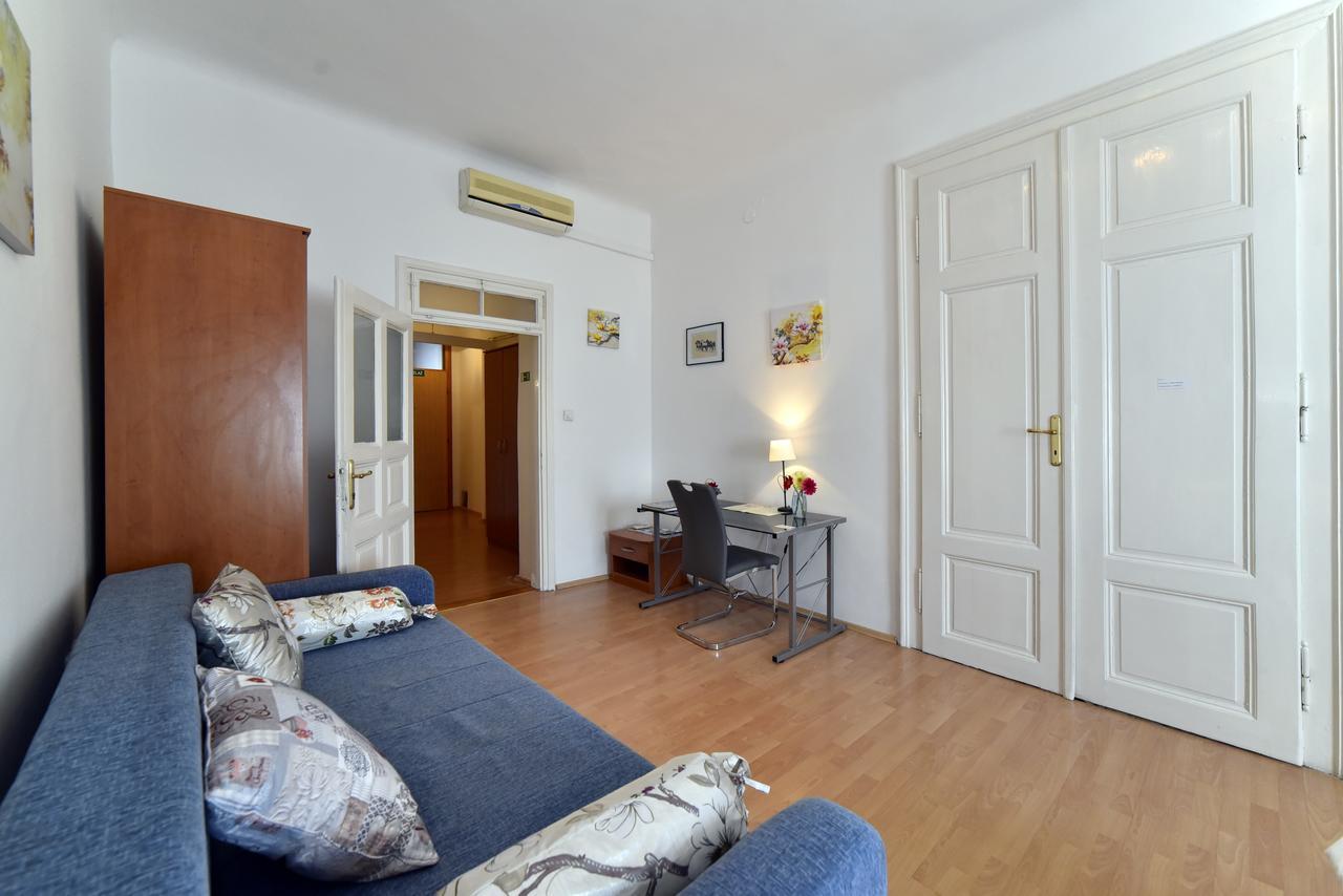 Apartment Tesla Zagreb Exterior photo